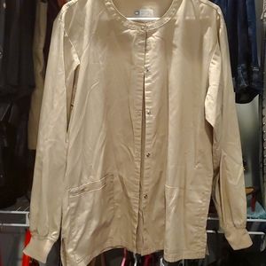 Wonder Works Wink khaki scrub jacket